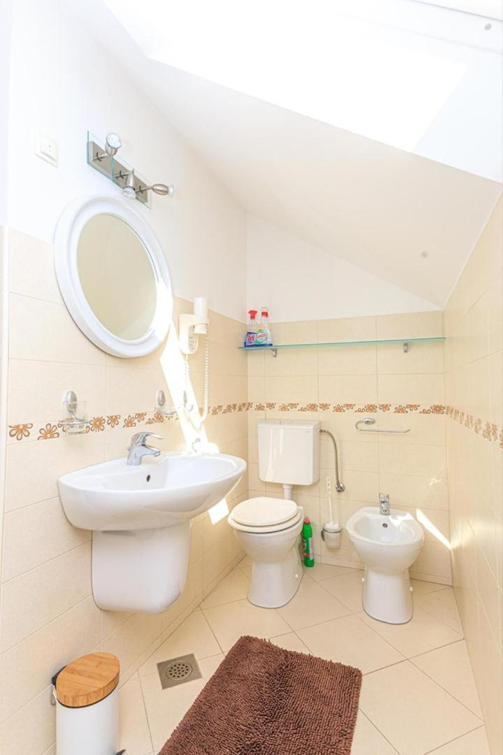 Apartments Boris Omiš Dış mekan fotoğraf